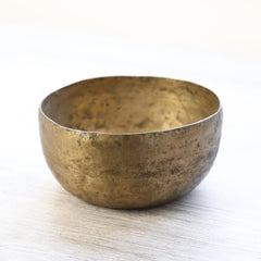Antique Singing Bowl Sacral Chakra 150 Hz