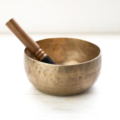 Antique Singing Bowl Sacral Chakra 157Hz