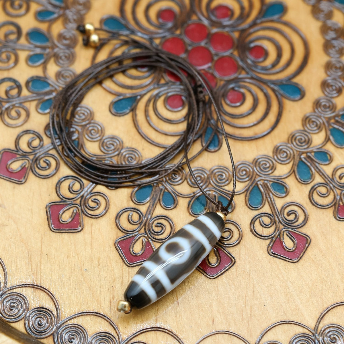 Accumulation of Influence Dzi Bead Necklace