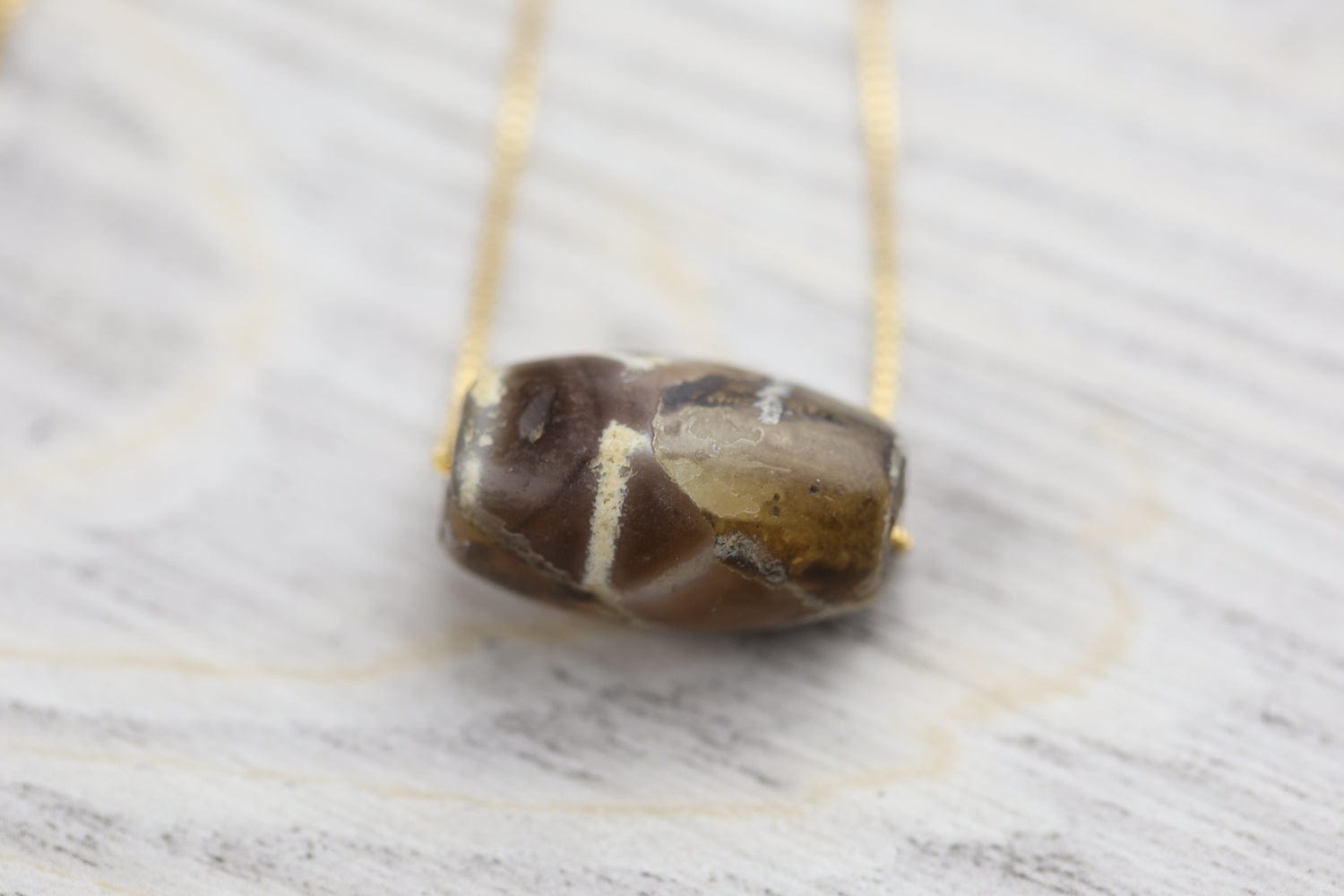 Ancient Diamond Eyes Dzi Bead