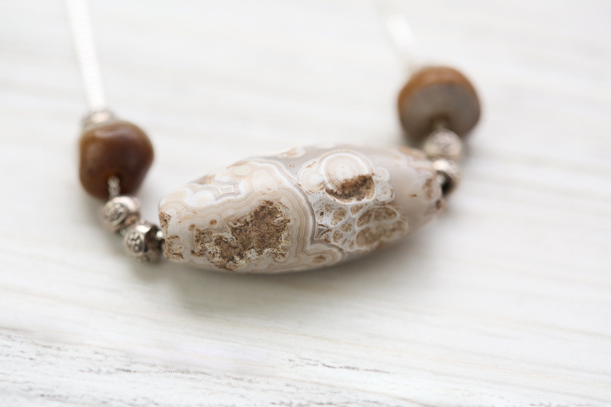 Ancient White Sulemani Agate Necklace