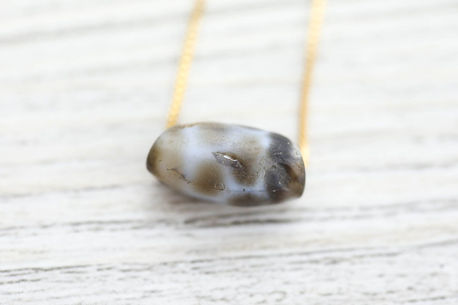 Antique Longevity Dzi Bead - Light Agate