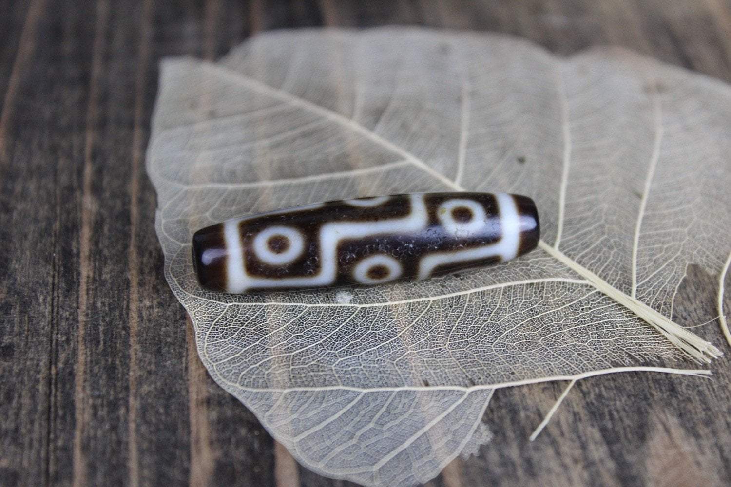 Absolutley Perfect 9 Eye Dzi Bead