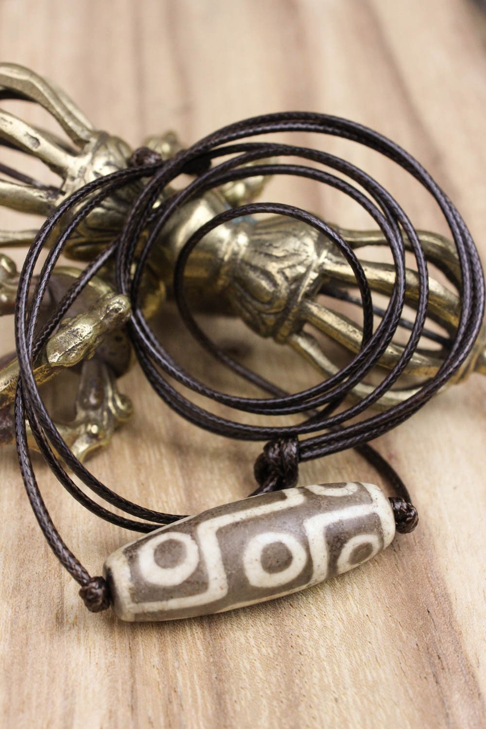 Accumulation of Influence Nine Eye Dzi Bead Necklace