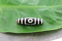 Amazing one of a Kind Dzi Agate 3 Eye