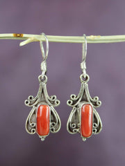 Antique Coral Embellishment Earrings