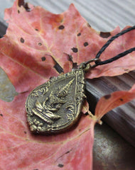 2 Sided Thai Reclining Buddha Amulet