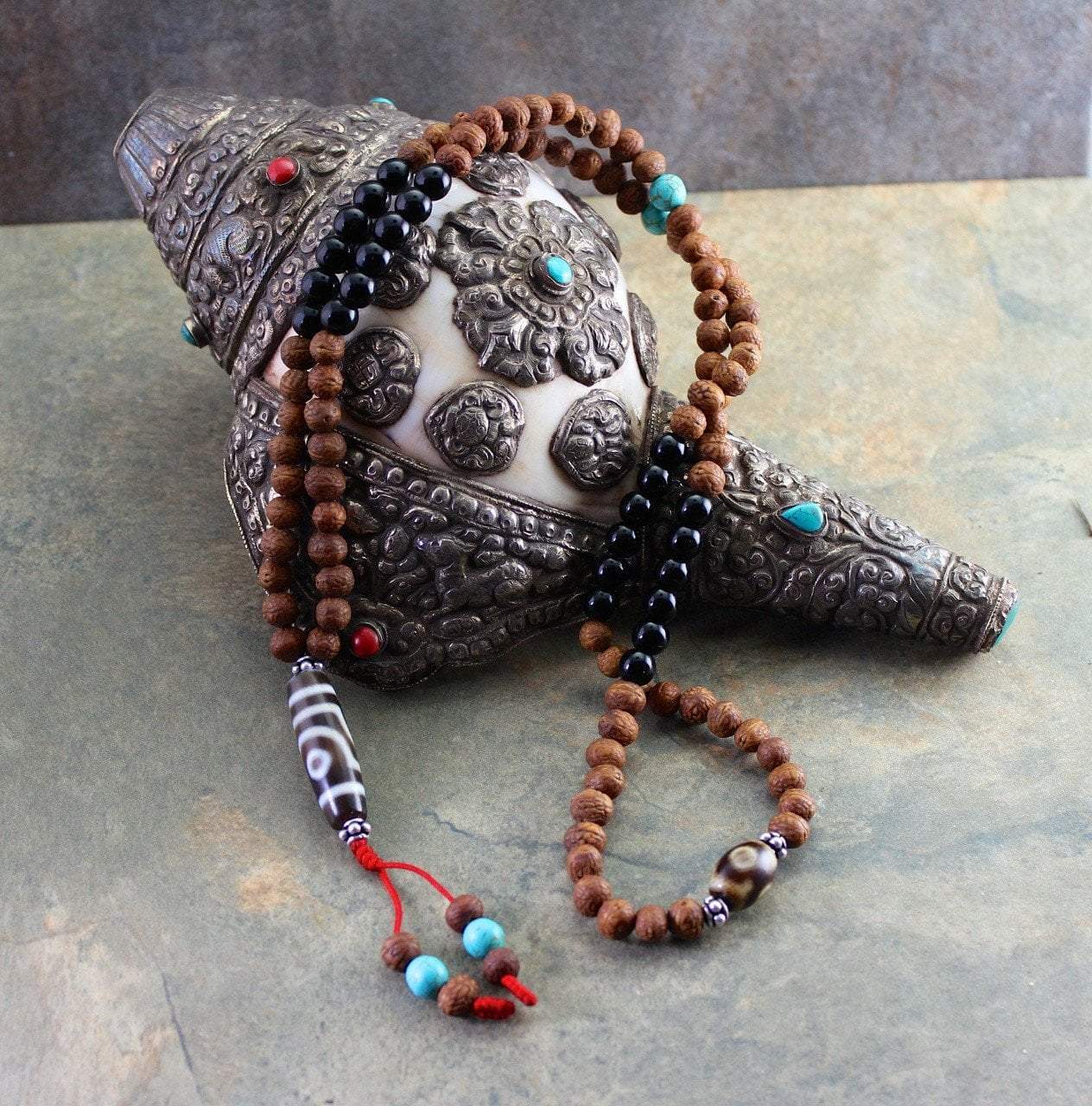 3 Eye Dzi Bead Necklace Onyx and Raktu Seed
