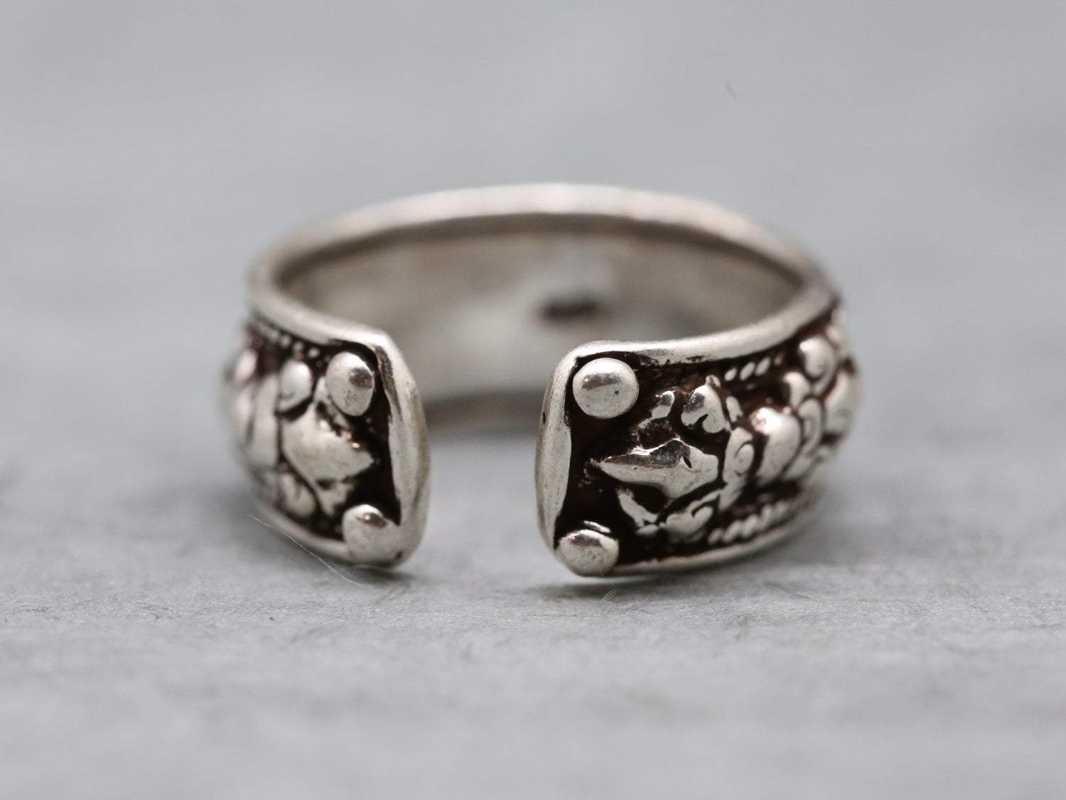 Adjustable Om Mani Ring
