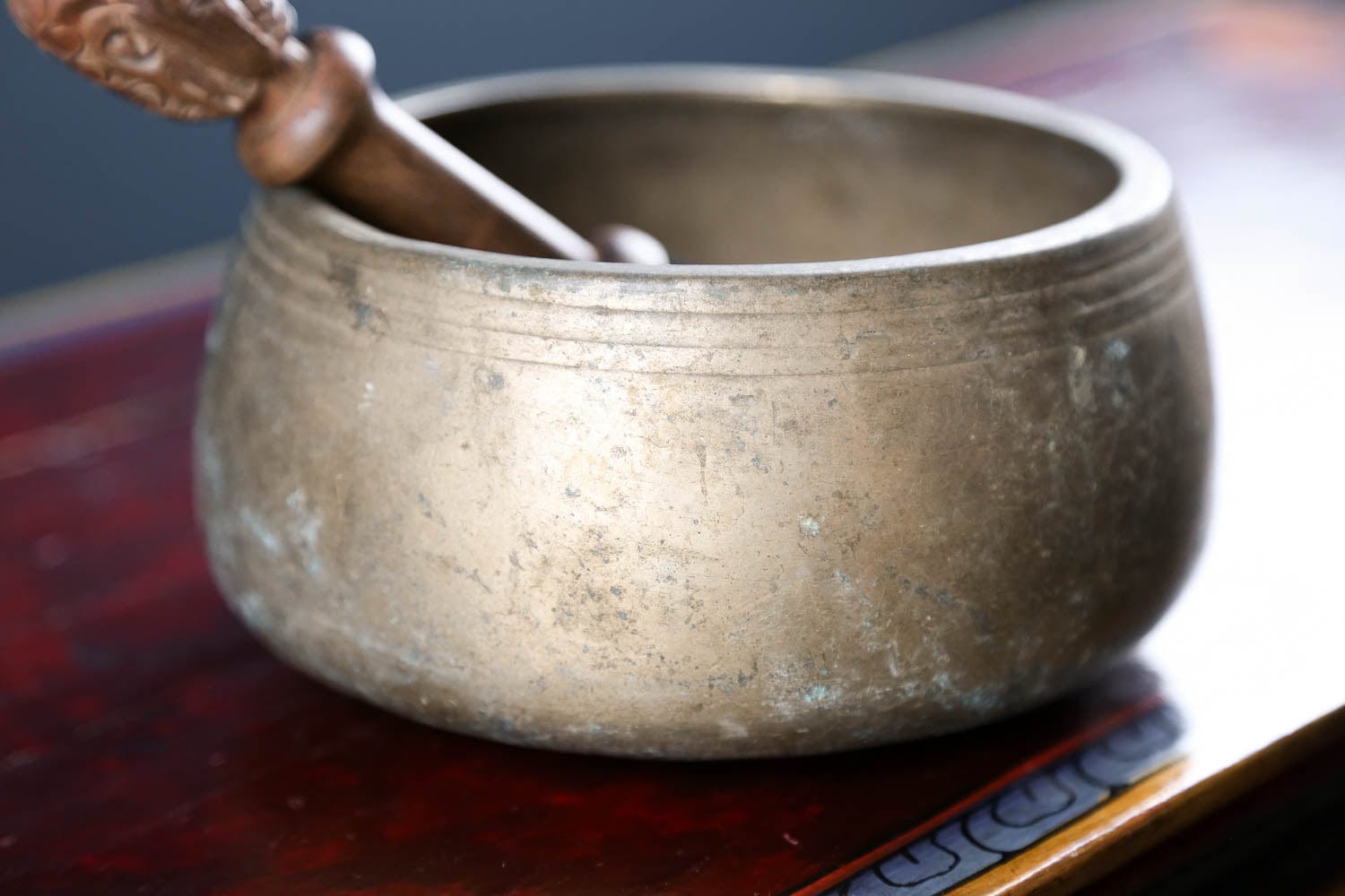 Antique Mani Singing Bowl