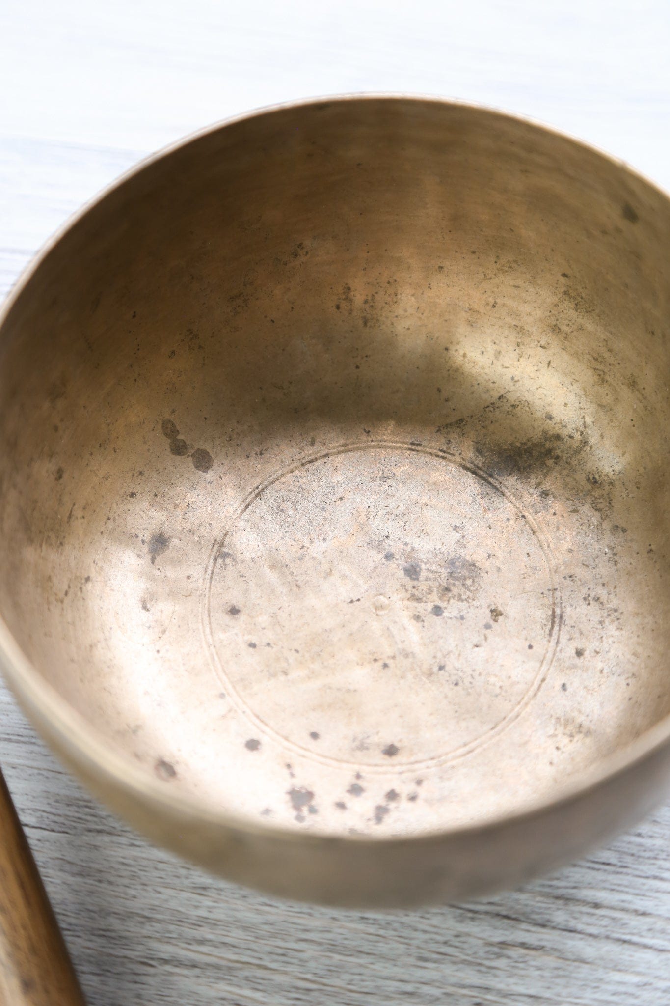 Antique Singing Bowl Heart Chakra 178Hz