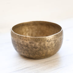 Antique Singing Bowl Heart Chakra 183 Hz