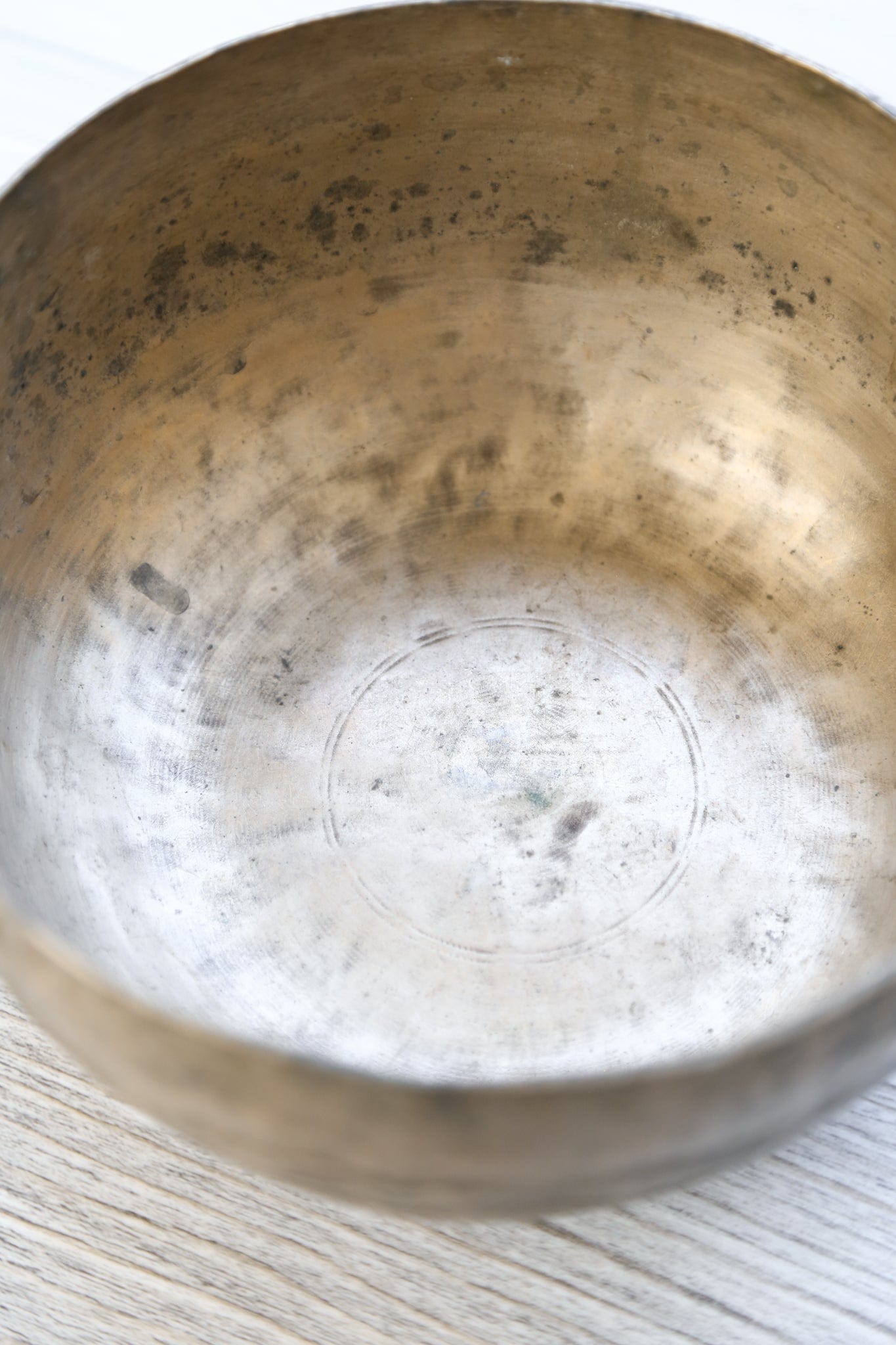 Antique Singing Bowl Sacral Chakra 150 Hz