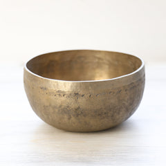 Antique Singing Bowl Sacral Chakra 151 Hz