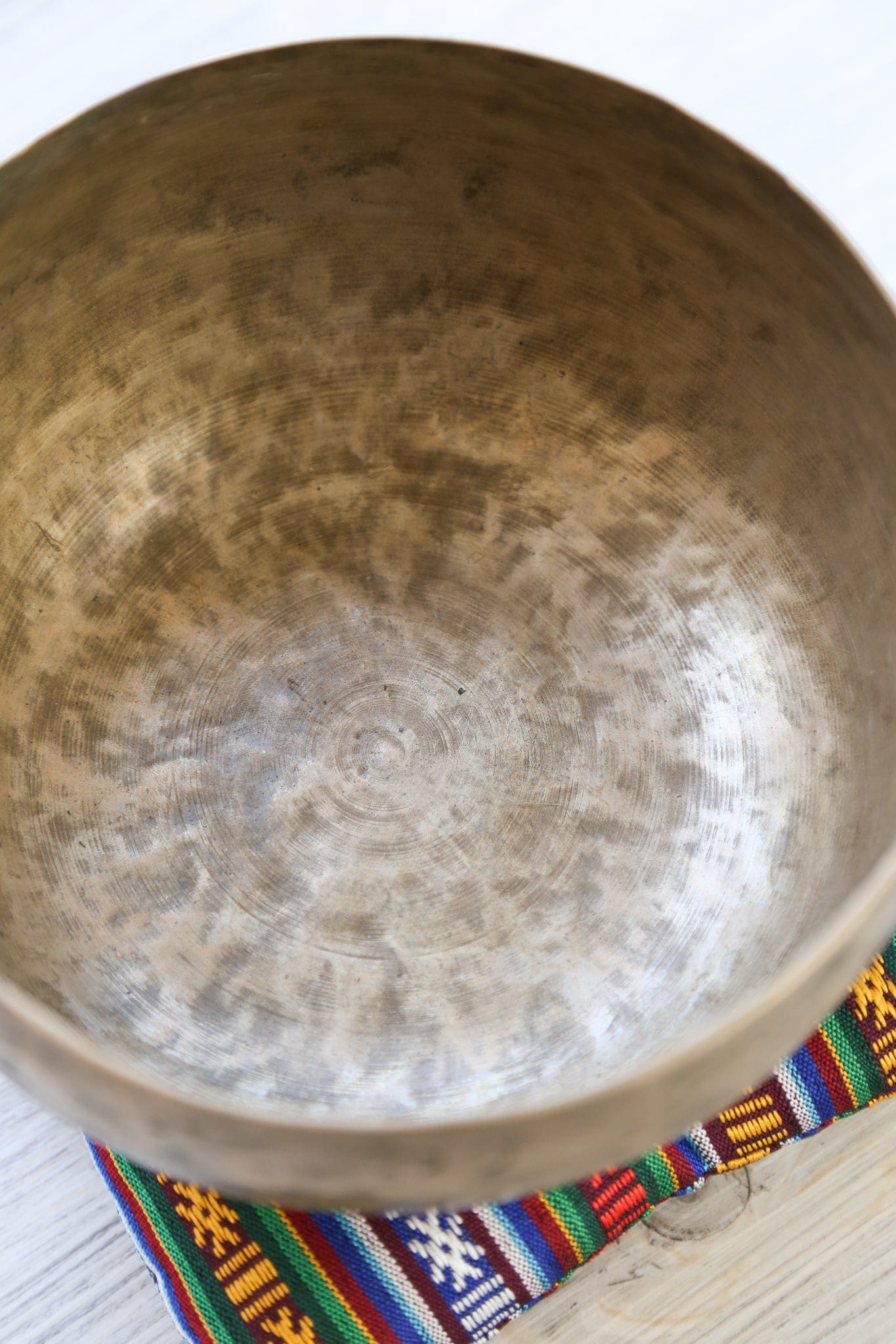 Antique Singing Bowl Sacral Chakra 154 Hz