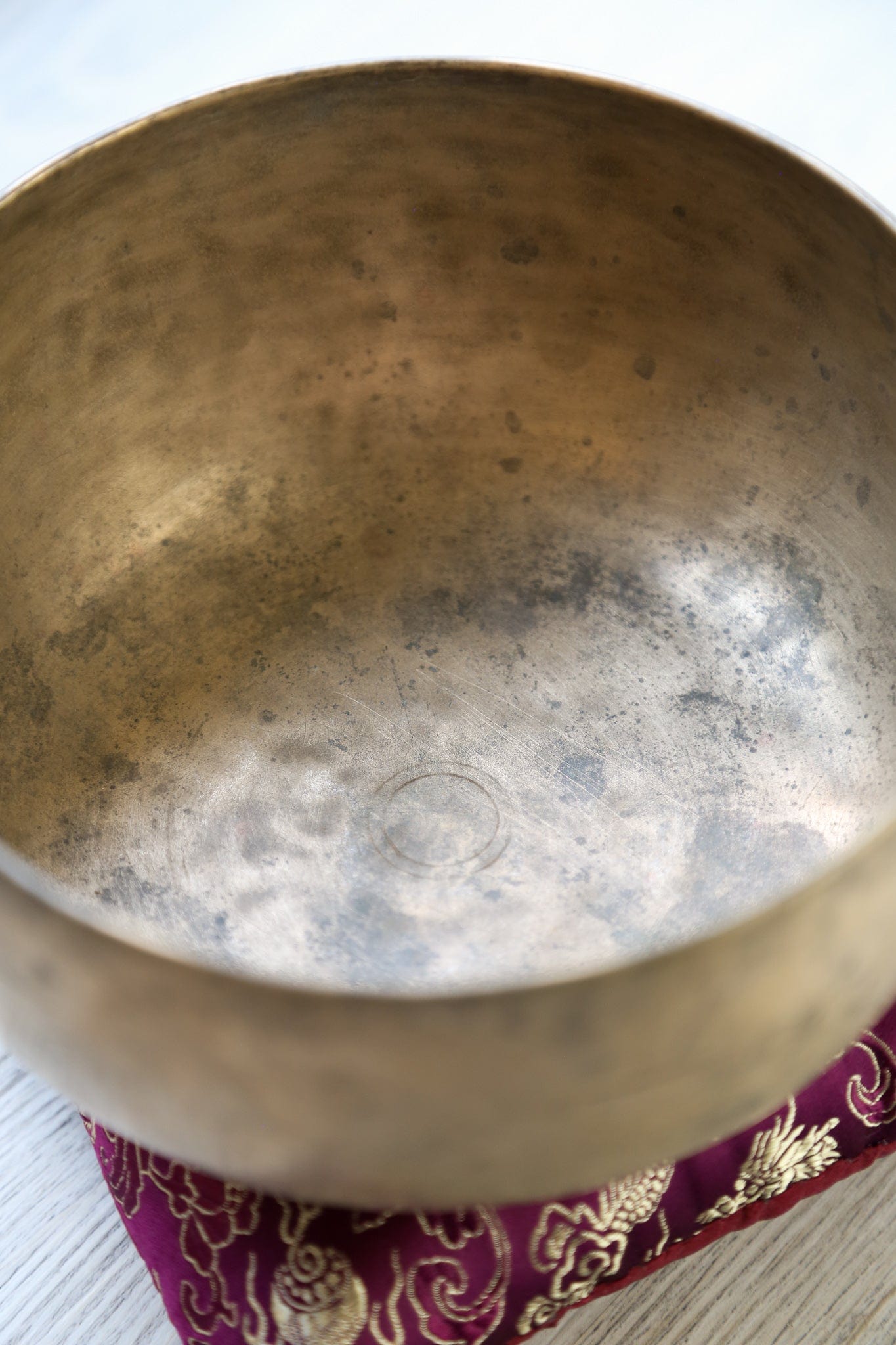 Antique Singing Bowl Sacral Chakra 154Hz
