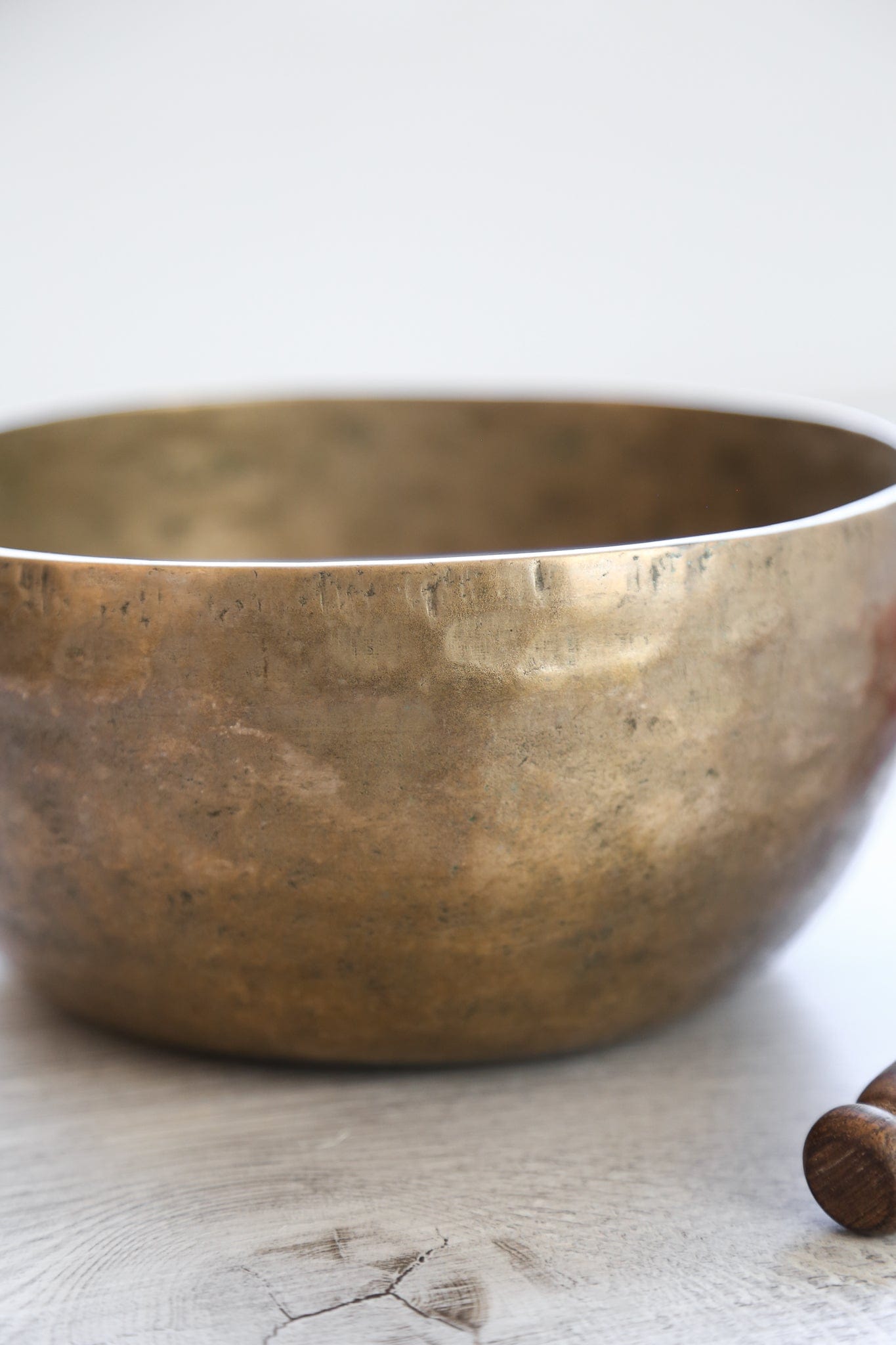 Antique Singing Bowl Sacral Chakra 155 Hz
