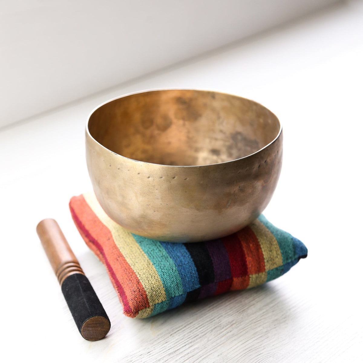 Antique Singing Bowl Solar Plexus Chakra 161Hz