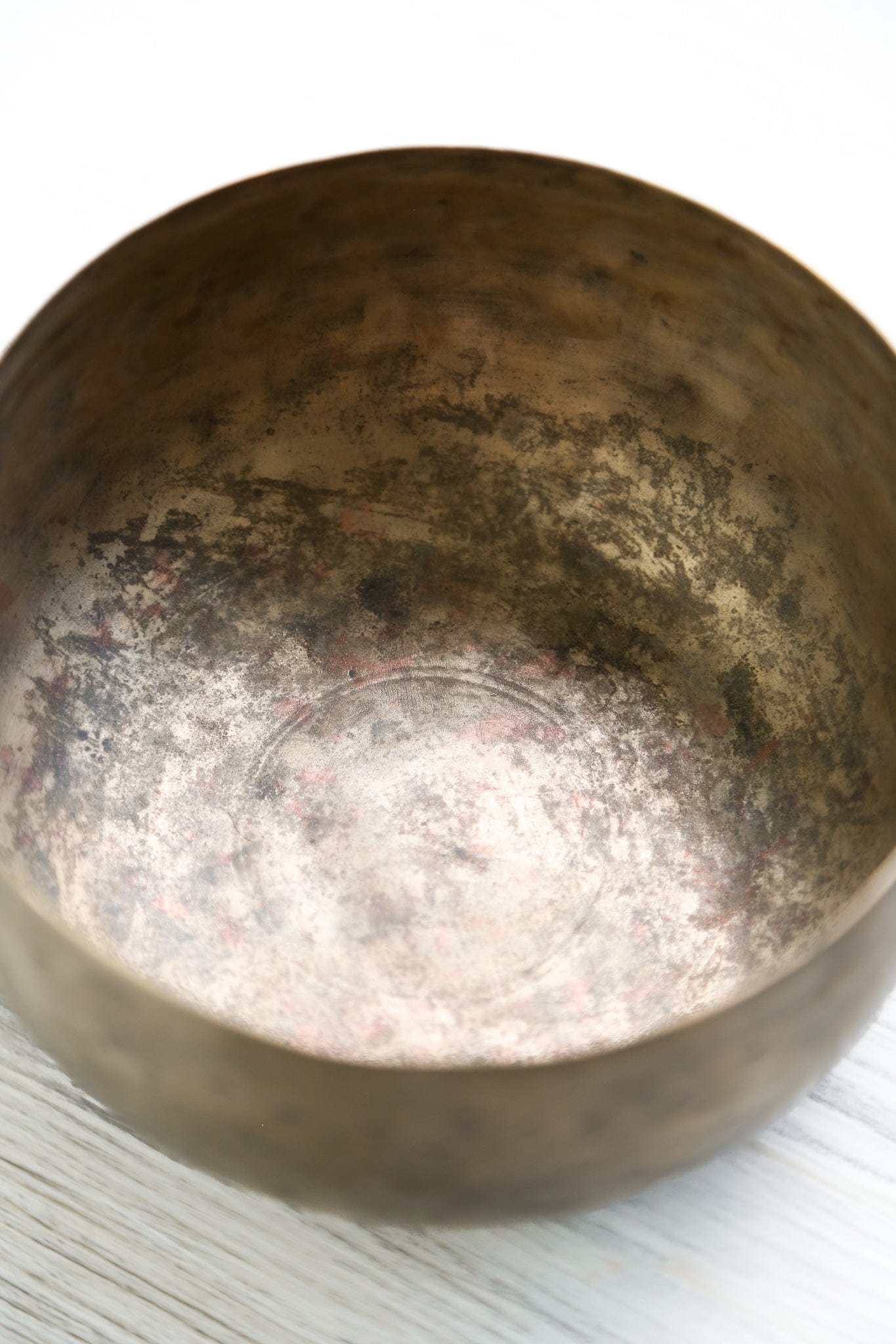 Antique Singing Bowl Throat Chakra 192Hz