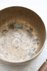 Antique Singing Bowl Throat Chakra 195 Hz