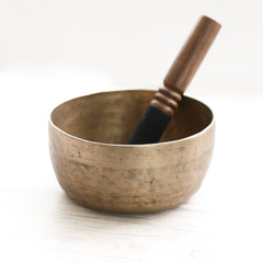 Antique Singing Bowl Throat Chakra 195 Hz