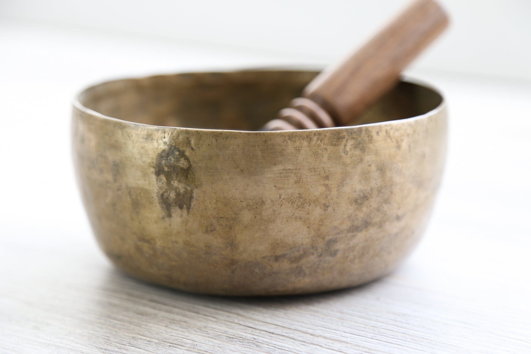 Antique Singing Bowl Throat Chakra 201 Hz