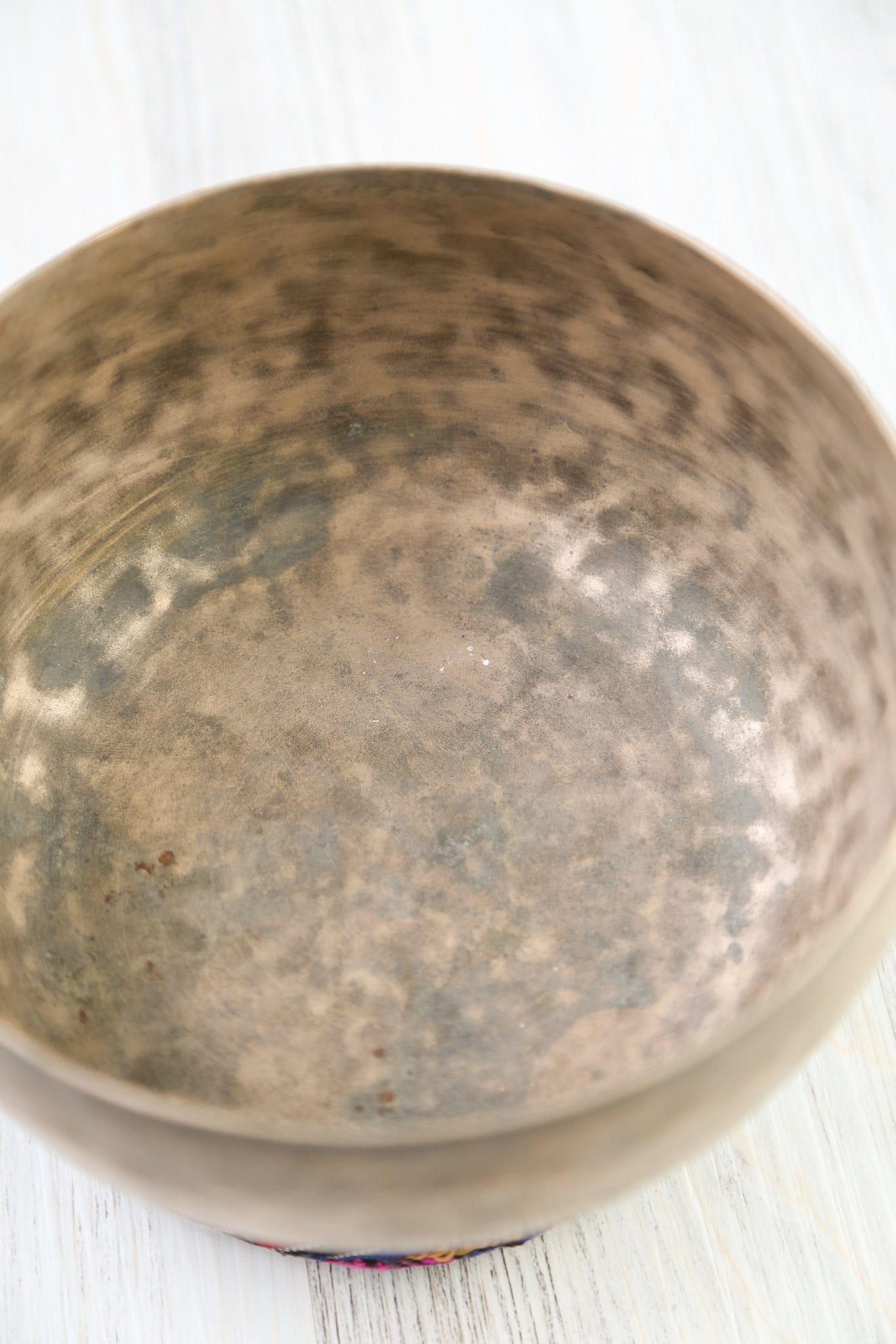 Antique Singing Bowl Throat Chakra 205Hz