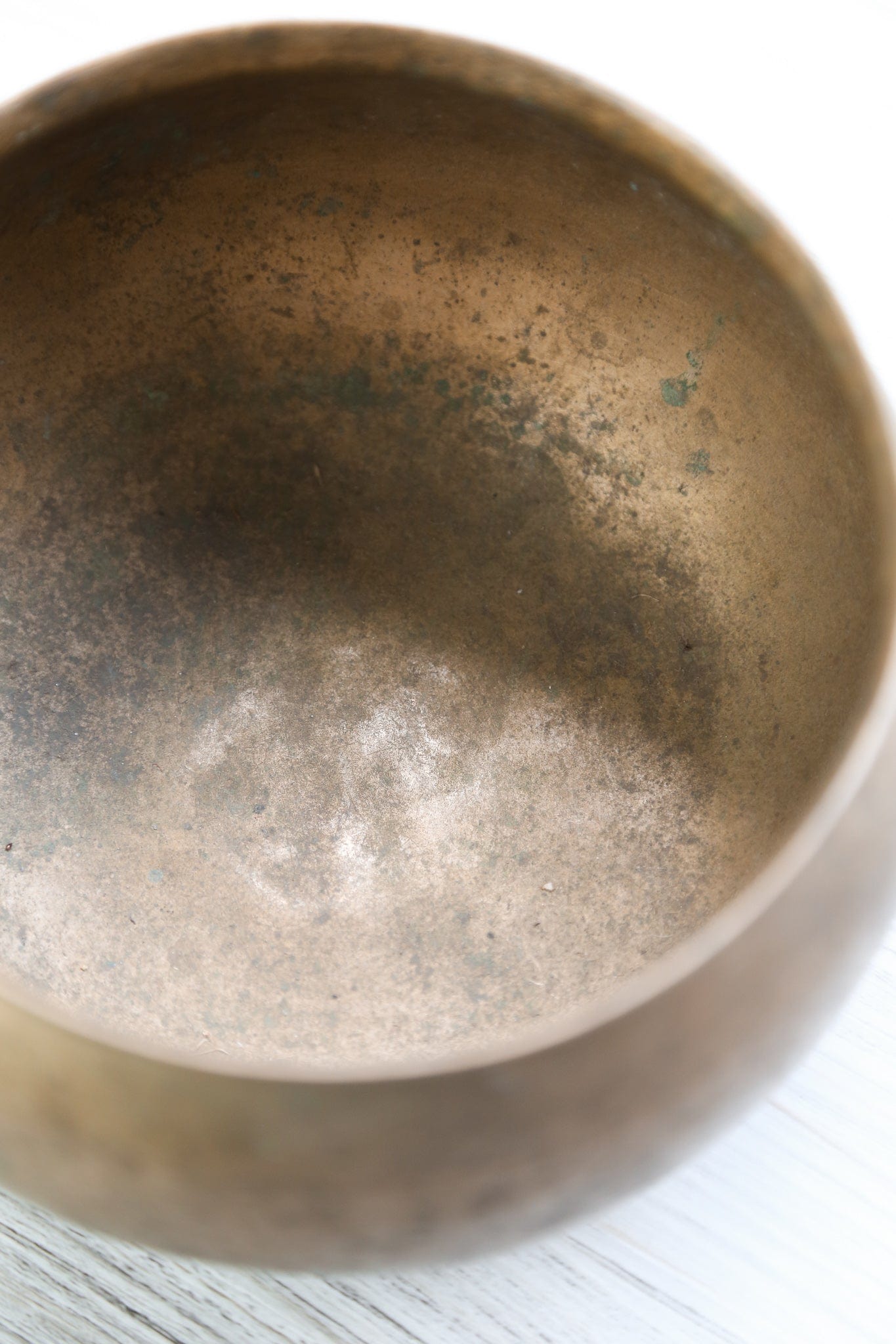 Antique Tantric Singing Bowl - Solar Plexus Chakra 333Hz