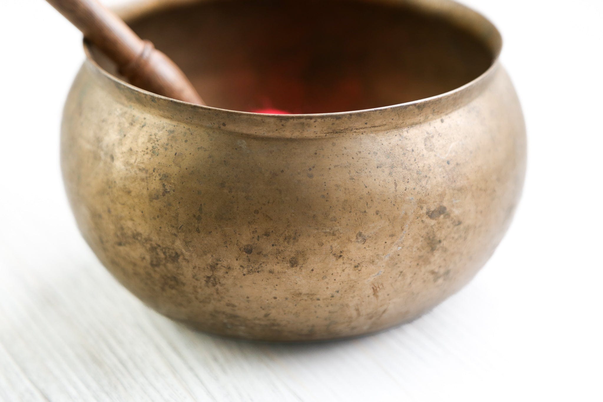Antique Tantric Singing Bowl - Solar Plexus Chakra 333Hz