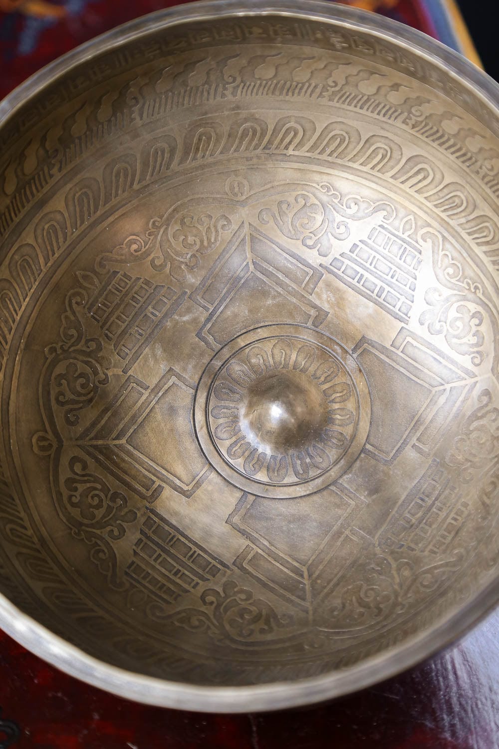 Auspicious Symbols Lingham Singing Bowl